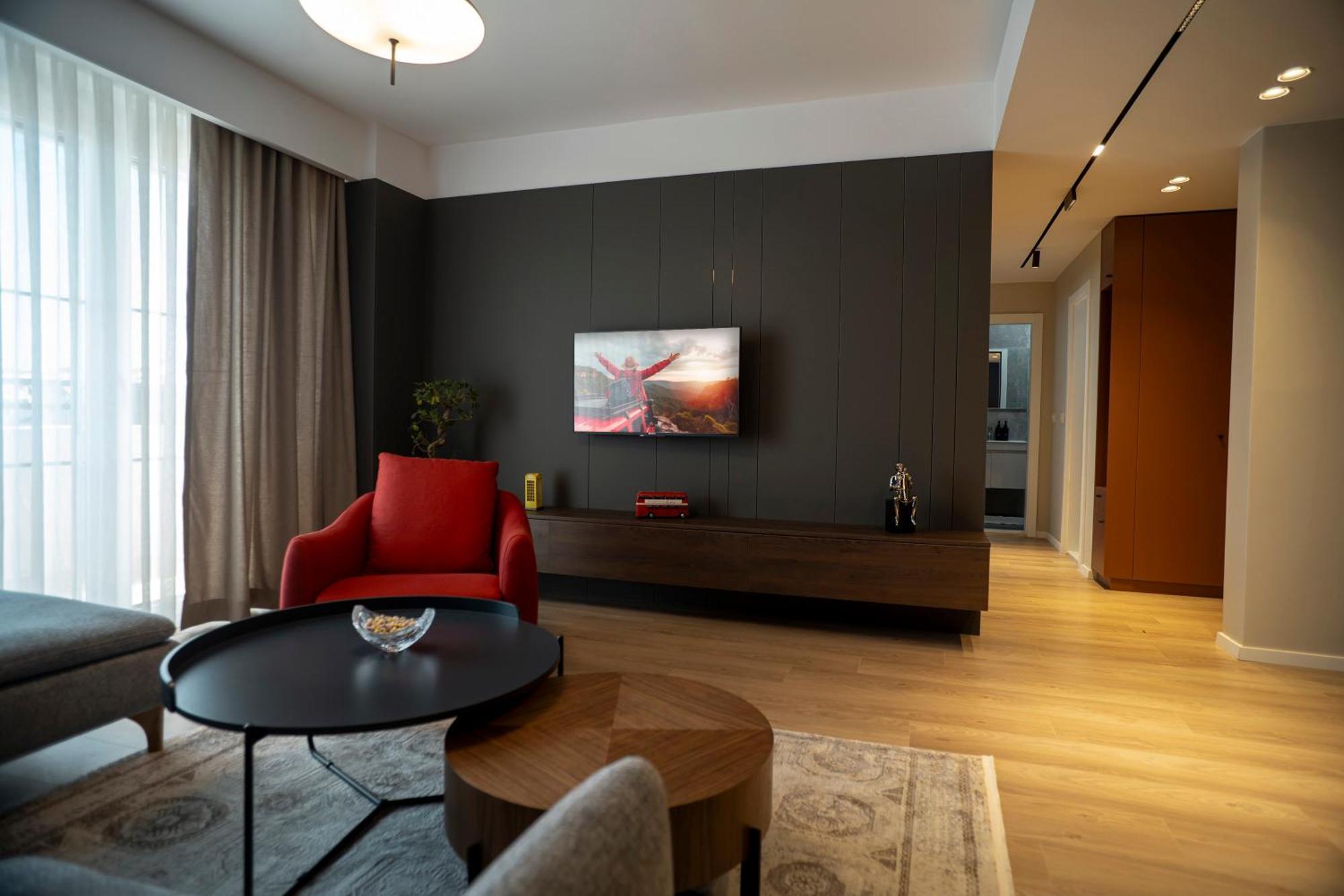 Lux Apartments Приштина Экстерьер фото